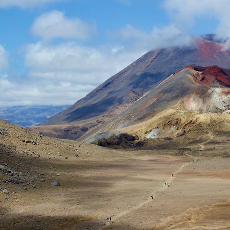 Adventure Lodge And Motels And Tongariro Crossing Track Transport National Park Esterno foto