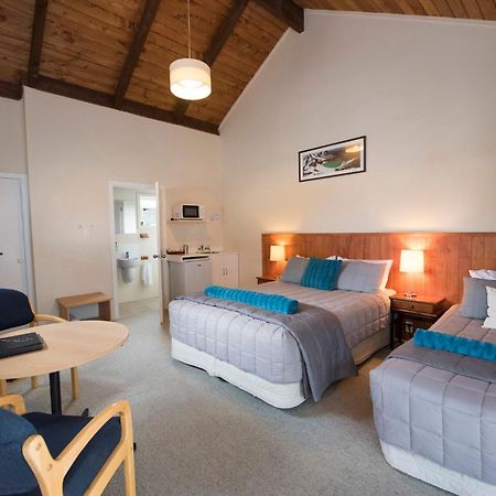 Adventure Lodge And Motels And Tongariro Crossing Track Transport National Park Esterno foto