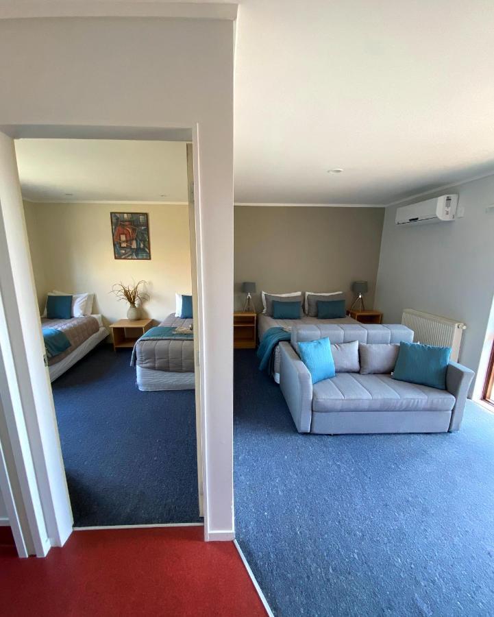 Adventure Lodge And Motels And Tongariro Crossing Track Transport National Park Esterno foto