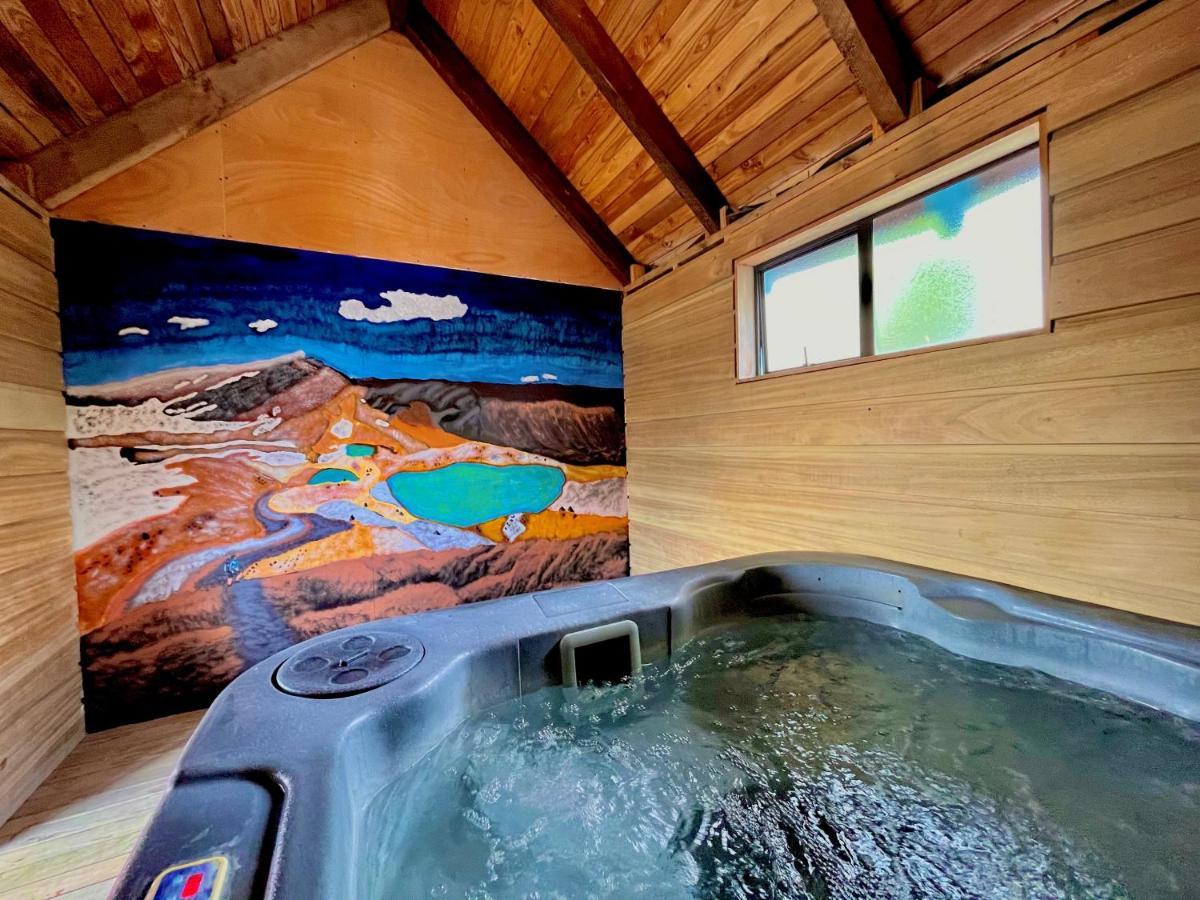 Adventure Lodge And Motels And Tongariro Crossing Track Transport National Park Esterno foto