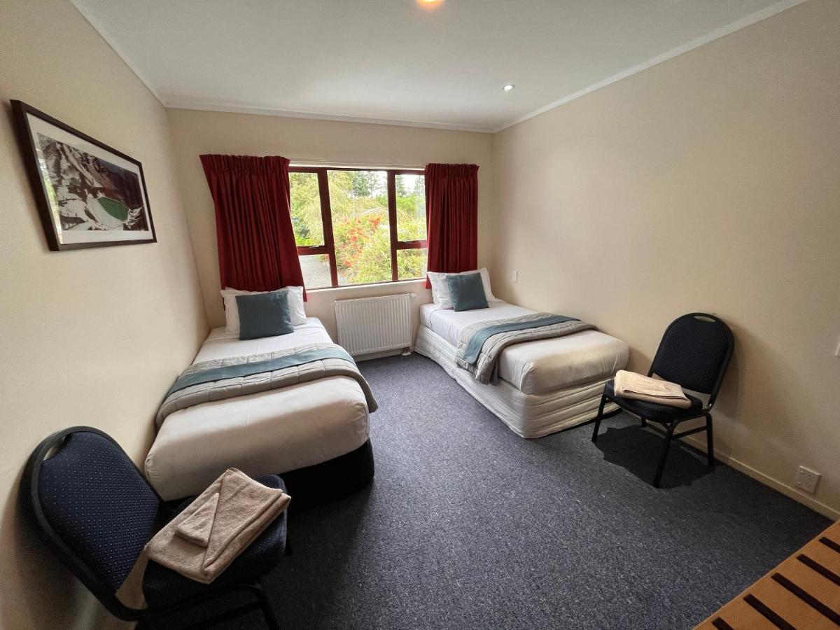 Adventure Lodge And Motels And Tongariro Crossing Track Transport National Park Esterno foto