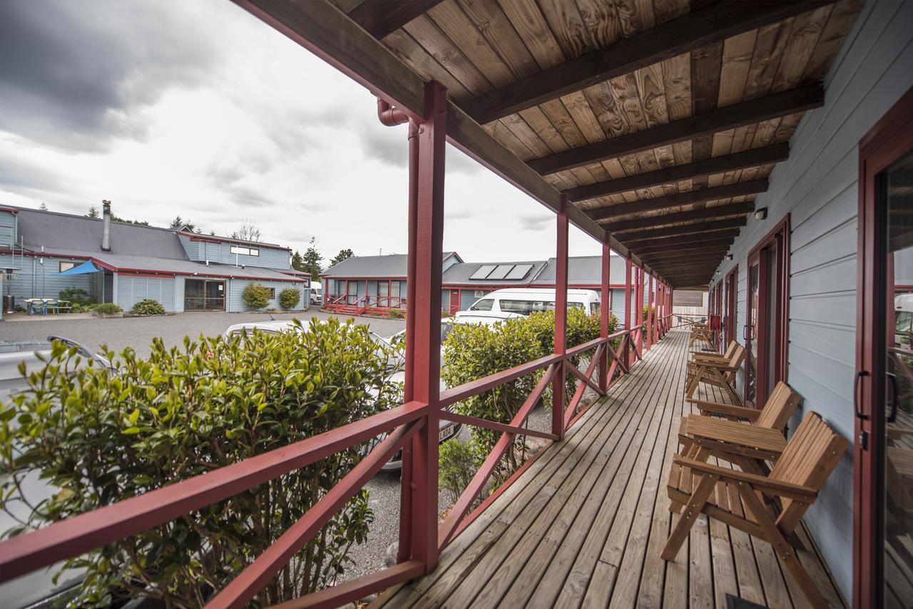 Adventure Lodge And Motels And Tongariro Crossing Track Transport National Park Esterno foto