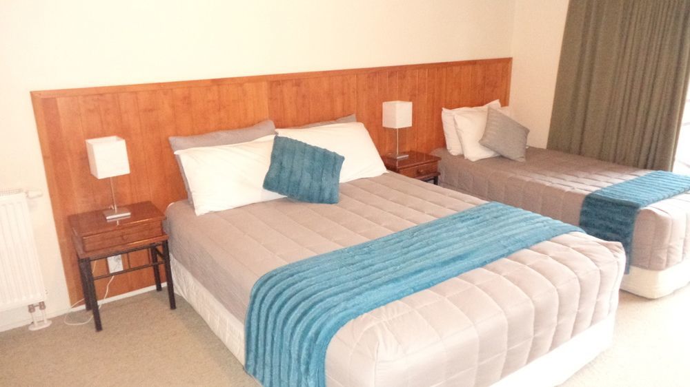 Adventure Lodge And Motels And Tongariro Crossing Track Transport National Park Esterno foto